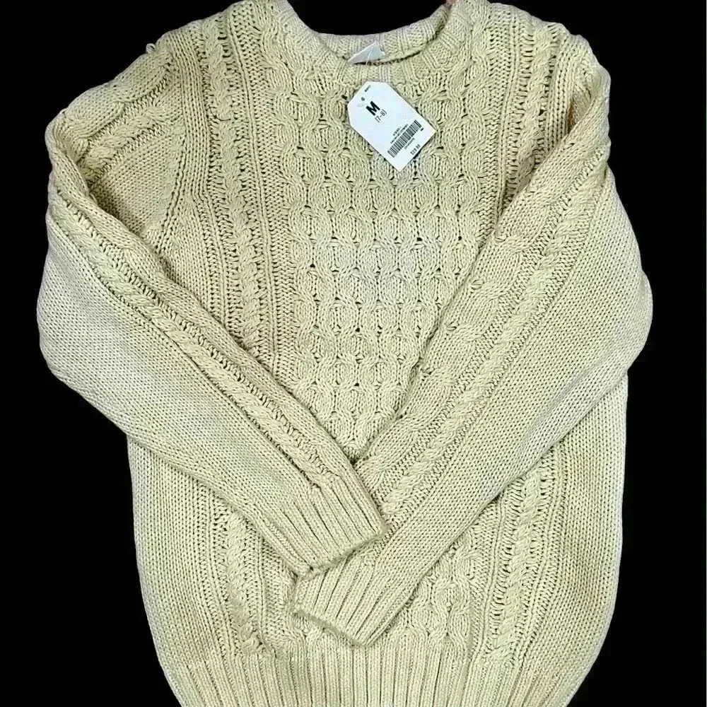 Boys cable knit sweater size 7/8 cream color
